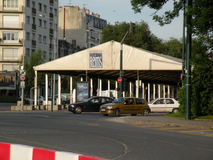  Halle, place du Boulingrin